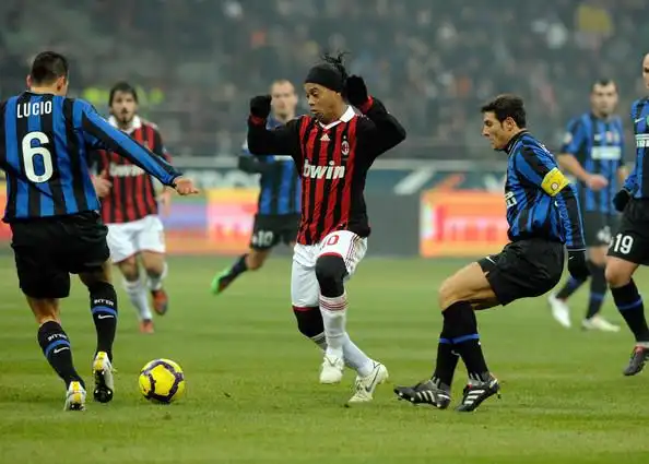 学生不仅锻 学生不仅锻