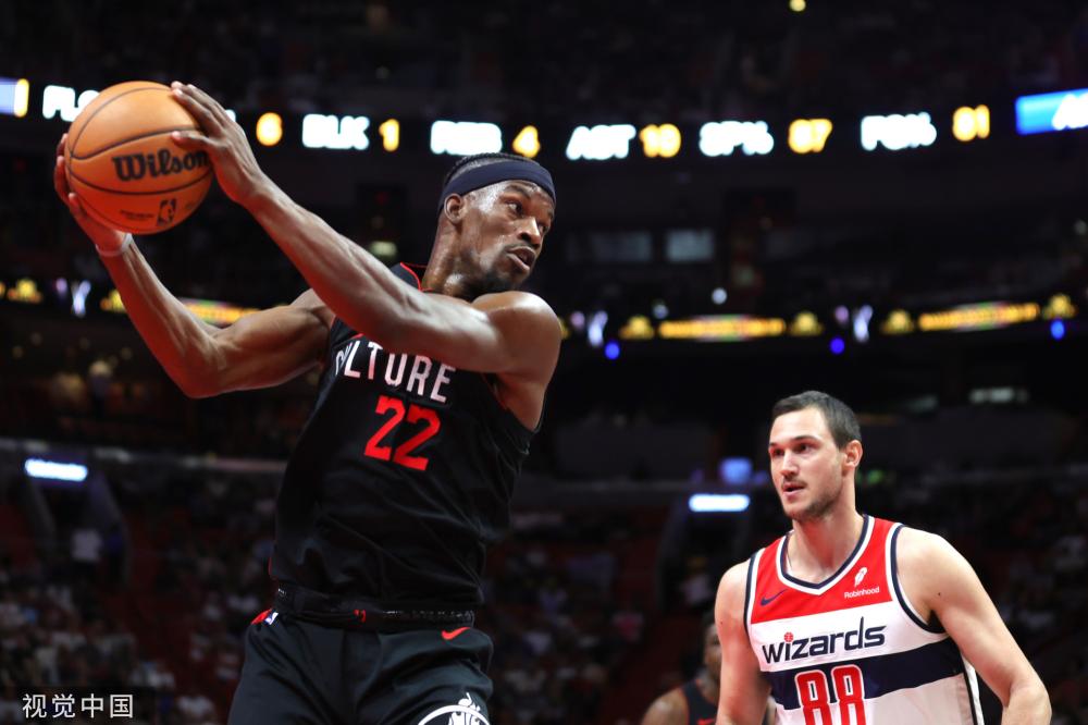 他在西部决 他在西部决